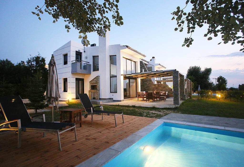 Sunny Sani Luxury Villas Quarto foto