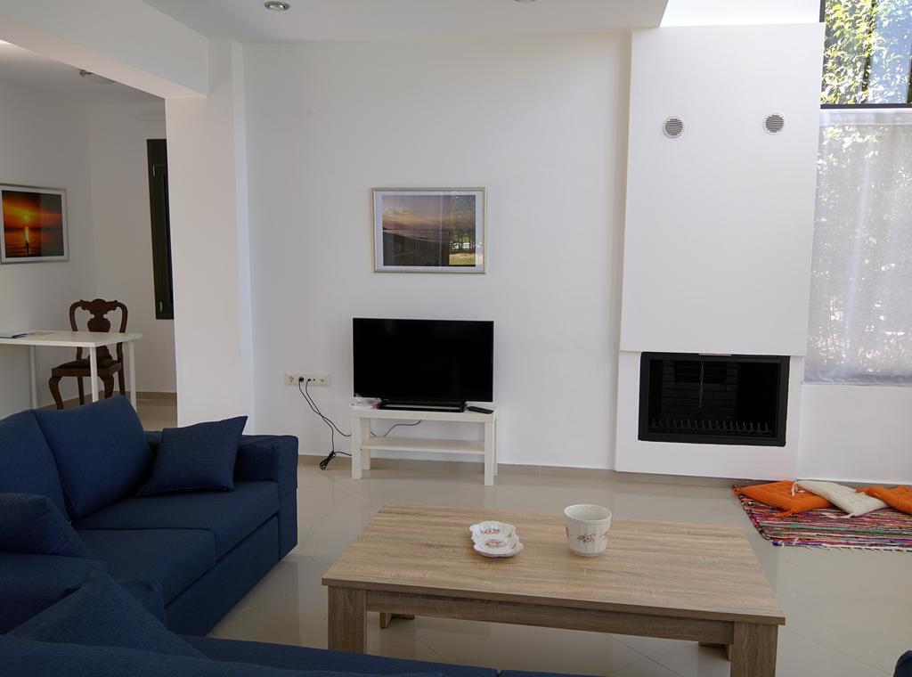 Sunny Sani Luxury Villas Quarto foto