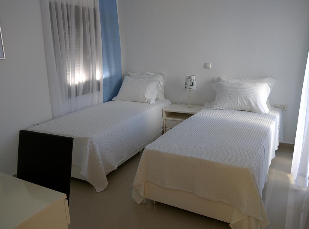 Sunny Sani Luxury Villas Quarto foto